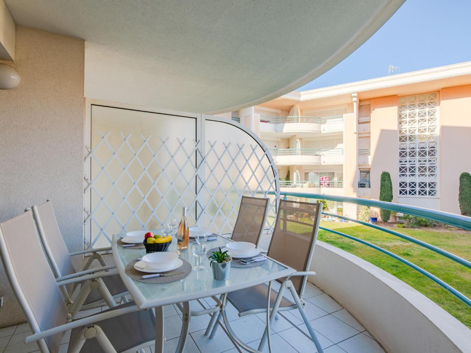 Apartment Le Cesaree-5 By Interhome Fréjus Kültér fotó